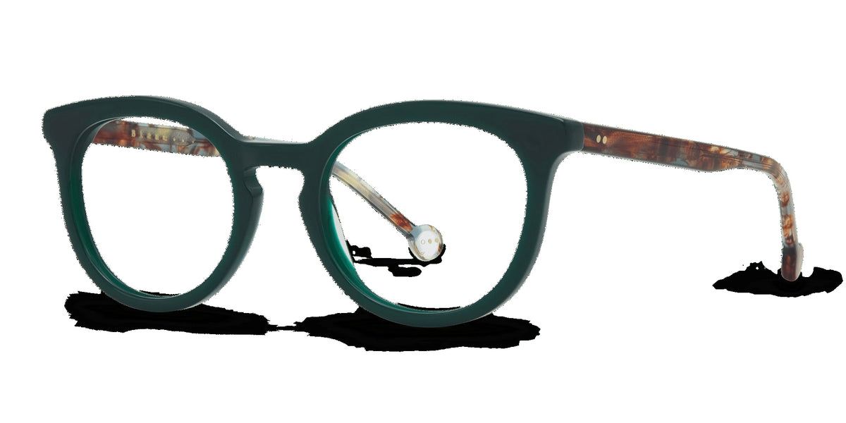 Clotilde 827 — Green / Green Turtle Shell, three-quarter view