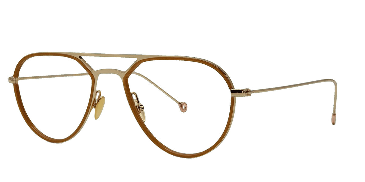 Claude 393 — GOLDEN CHAMPAGNE / CAMEL, three-quarter view