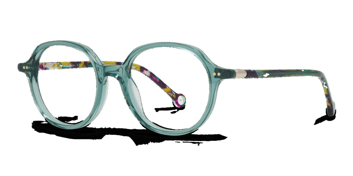Nina 831 — Green, three-quarter view