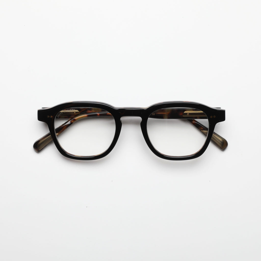 Steve McQueen Bandito Optical 002 – Black & Tortoise – front view