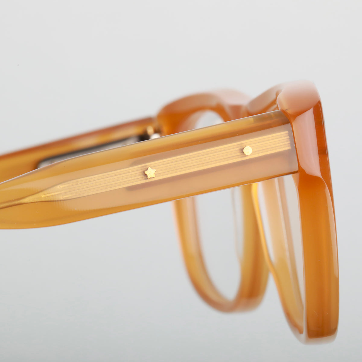 Steve McQueen Race Optical 128 Honey - angle 2