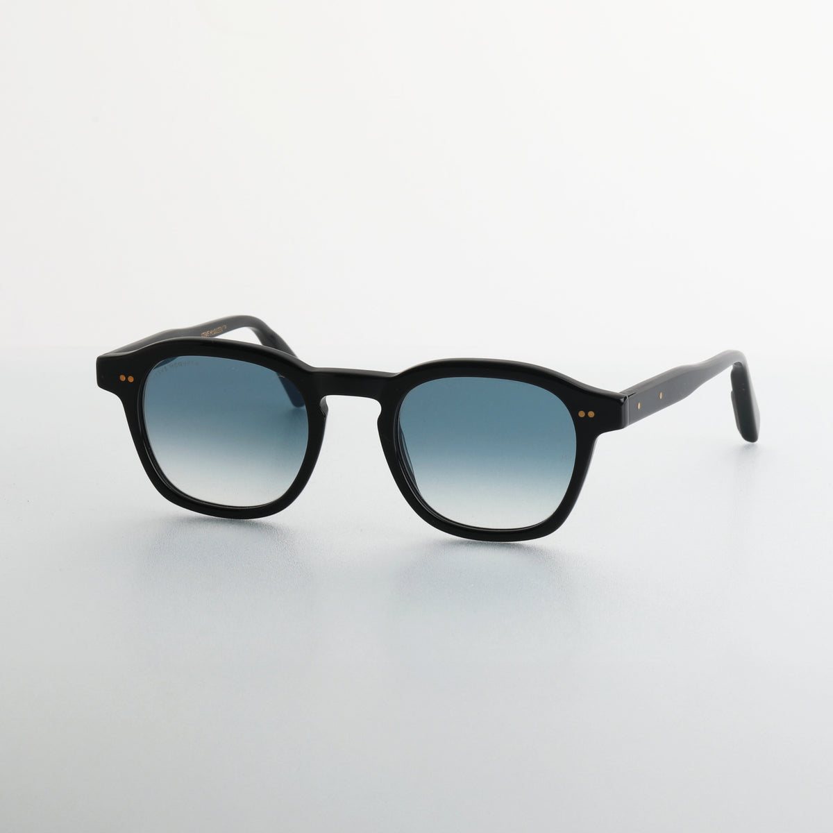 Steve McQueen Bandito Sun 281-01 Shiny & Matte Black - angle 4