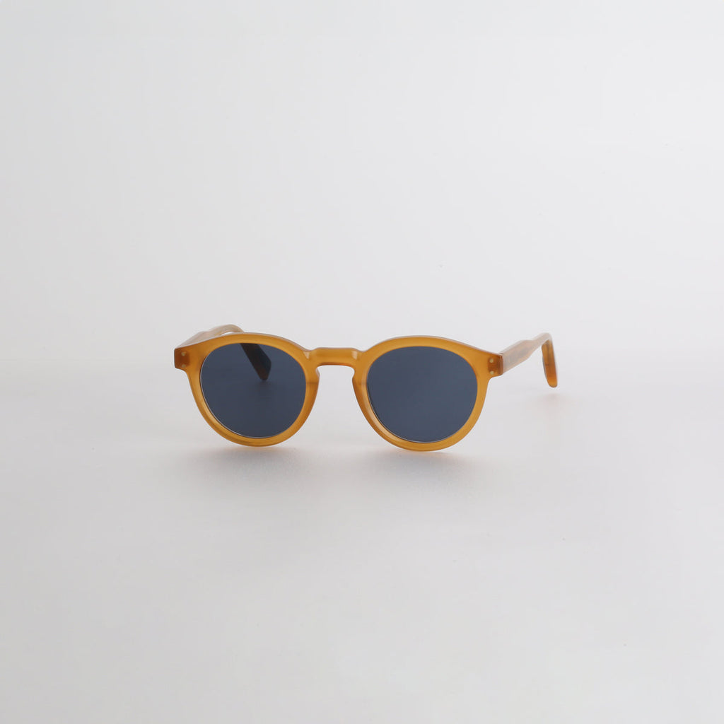 Steve McQueen Bud Sunglasses 128 Honey - angle 2