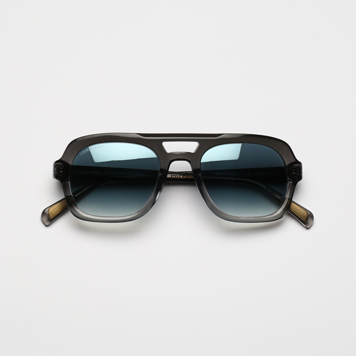 Steve McQueen LIMITS SUN 111 — Grey To Crystal